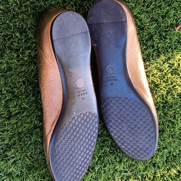 Gucci Women's Metallic Gold Loafers - Picture 3 of 3